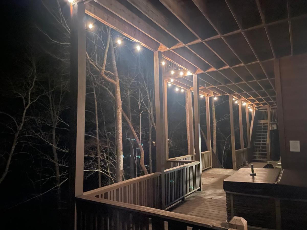 Cozy Creekfront Family Cabin-Pet Friendly -Gamerm-Hot Tub Hiawassee Eksteriør bilde