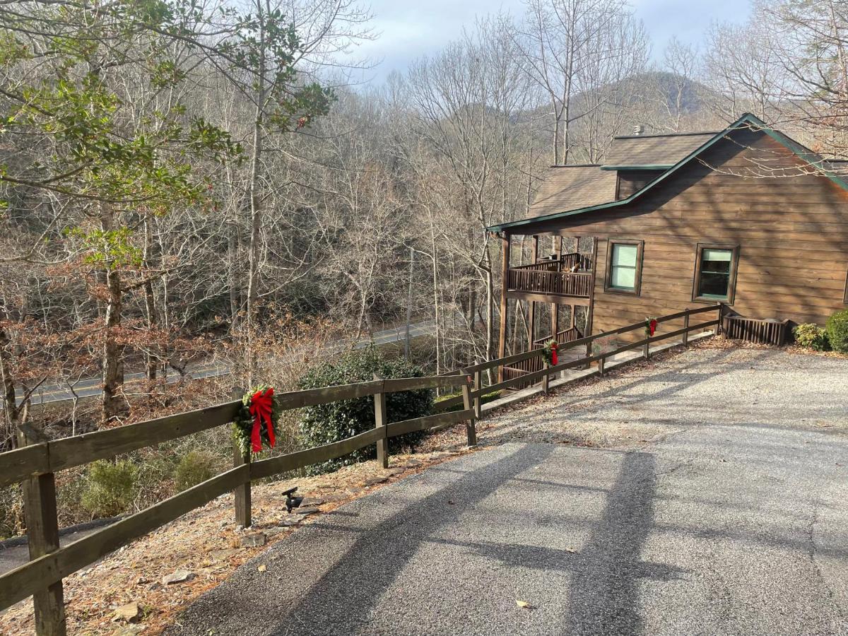 Cozy Creekfront Family Cabin-Pet Friendly -Gamerm-Hot Tub Hiawassee Eksteriør bilde