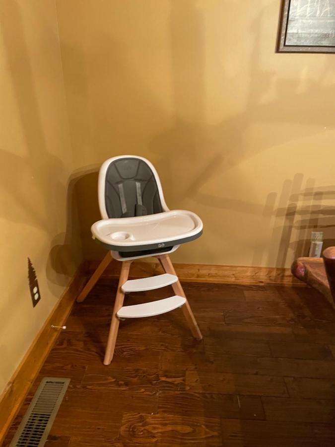 Cozy Creekfront Family Cabin-Pet Friendly -Gamerm-Hot Tub Hiawassee Eksteriør bilde