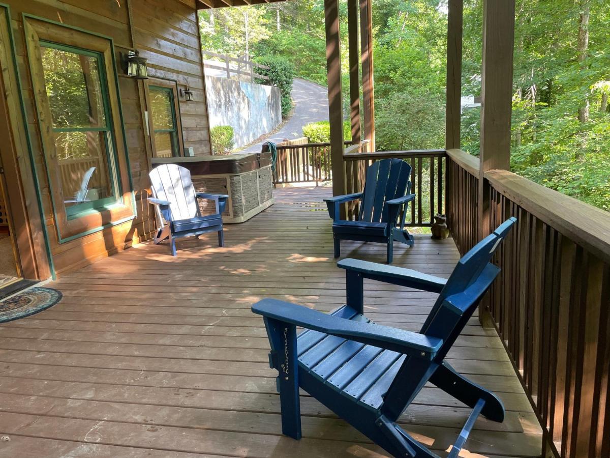 Cozy Creekfront Family Cabin-Pet Friendly -Gamerm-Hot Tub Hiawassee Eksteriør bilde