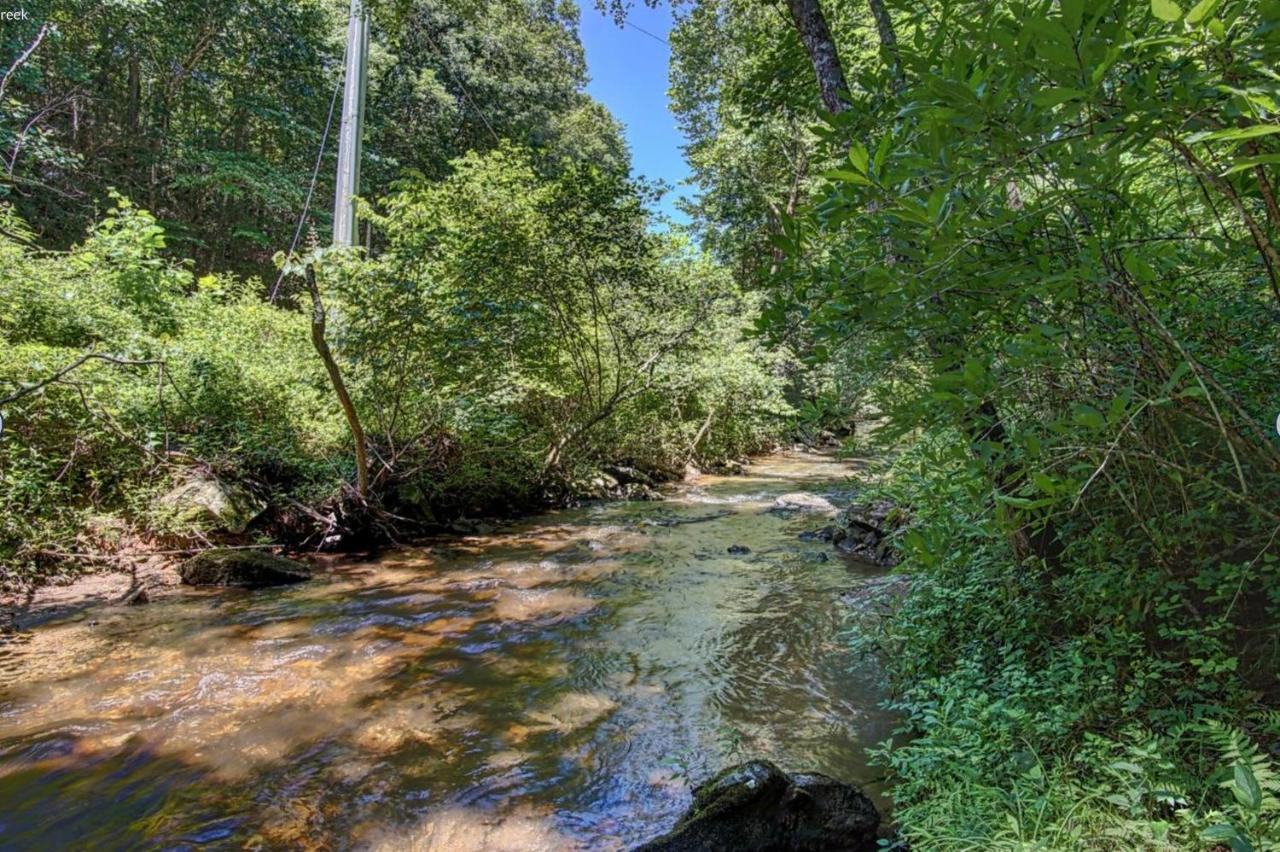 Cozy Creekfront Family Cabin-Pet Friendly -Gamerm-Hot Tub Hiawassee Eksteriør bilde