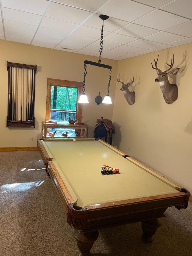 Cozy Creekfront Family Cabin-Pet Friendly -Gamerm-Hot Tub Hiawassee Eksteriør bilde
