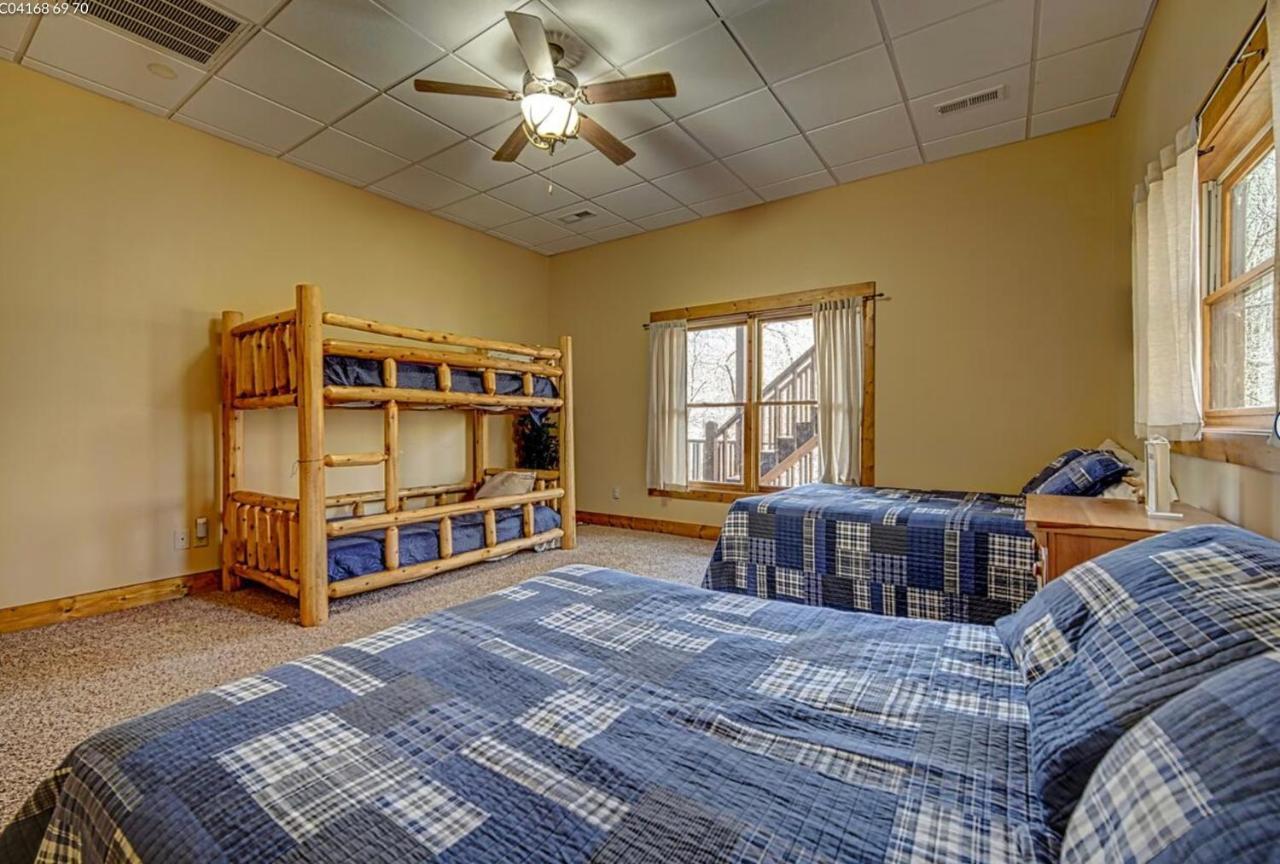 Cozy Creekfront Family Cabin-Pet Friendly -Gamerm-Hot Tub Hiawassee Eksteriør bilde