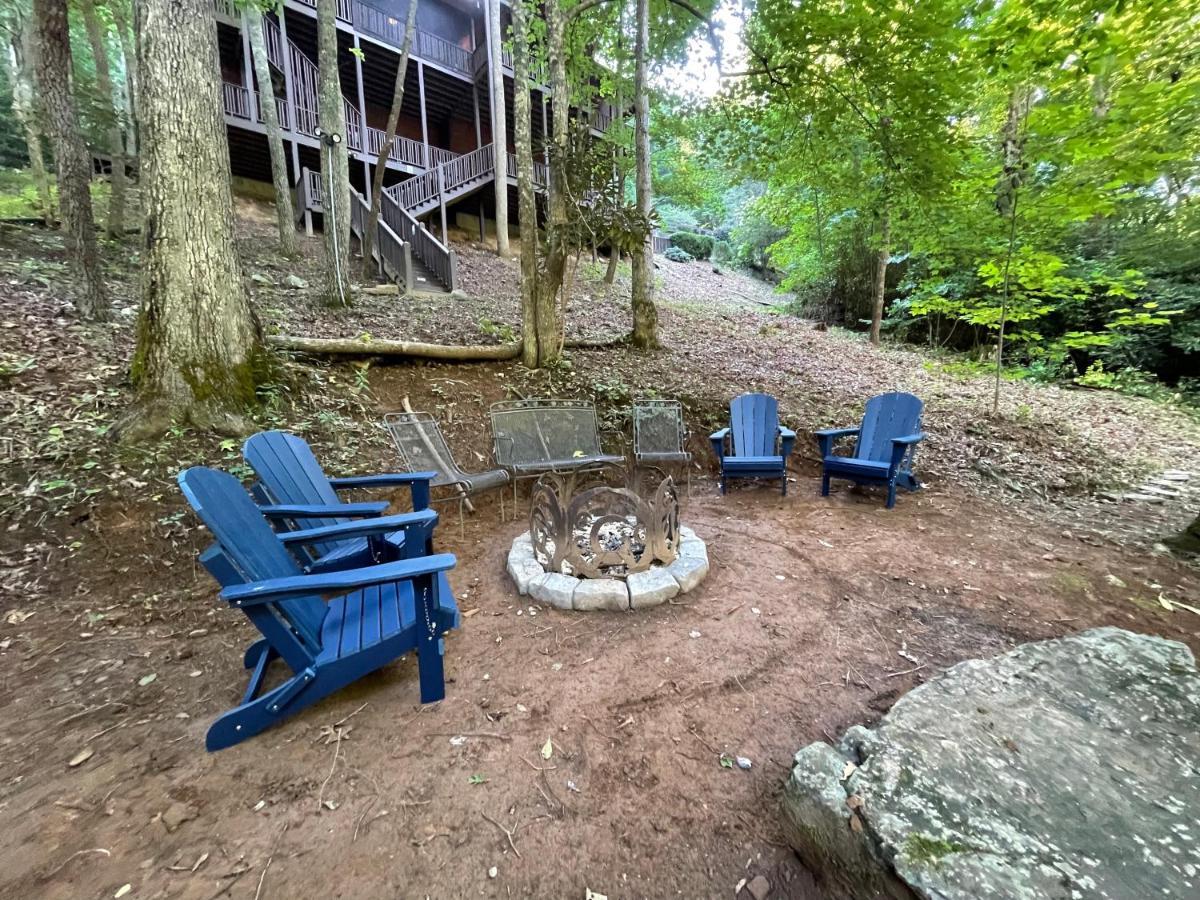 Cozy Creekfront Family Cabin-Pet Friendly -Gamerm-Hot Tub Hiawassee Eksteriør bilde